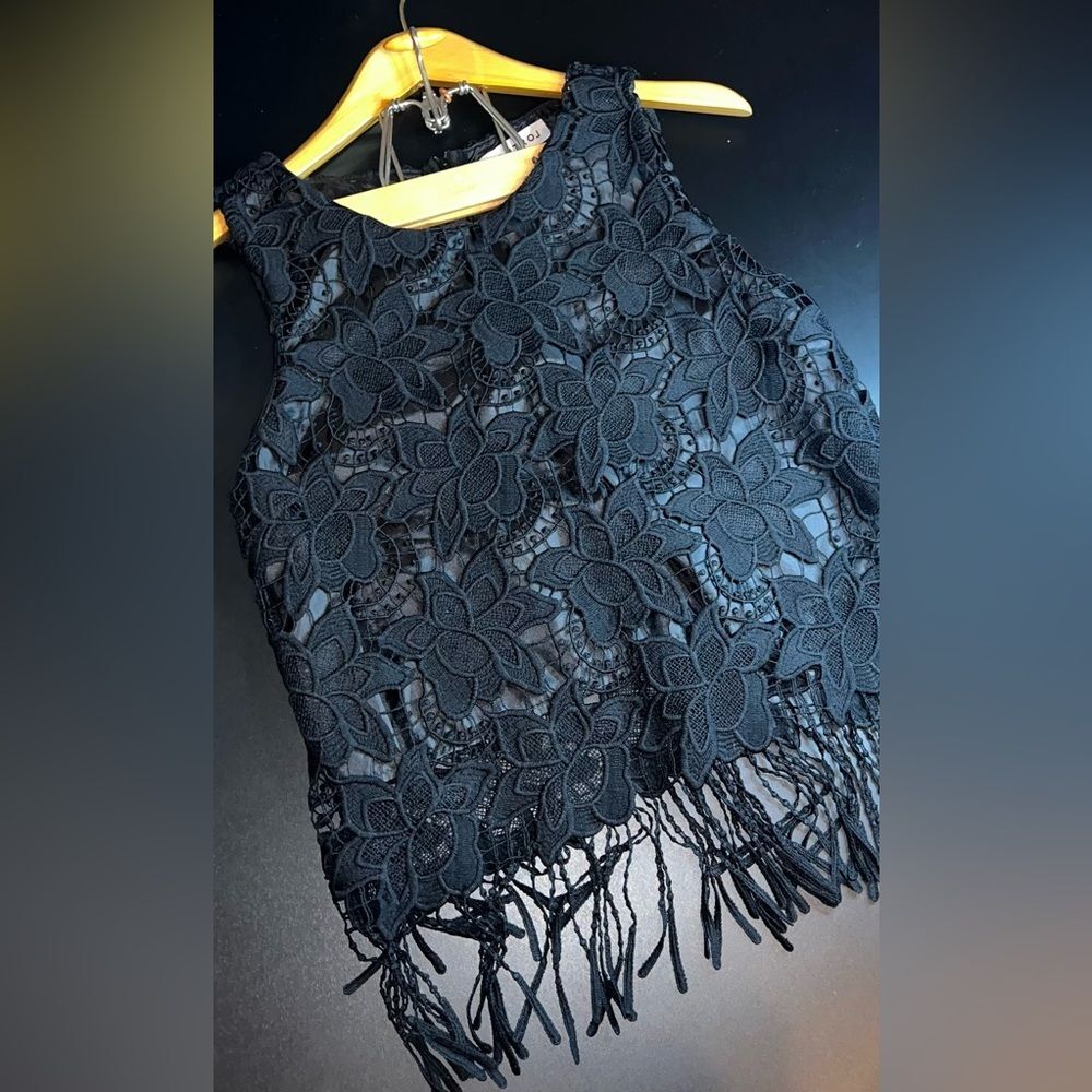 Kontrol Floral Lace Sleeveless Top with Fringe Boho Festival Top Size M EUC